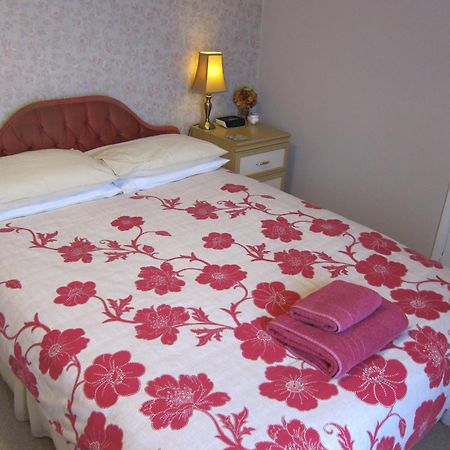 Black Swan Guest House Marton  Ngoại thất bức ảnh